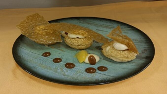dessert tuile macarons.jpg